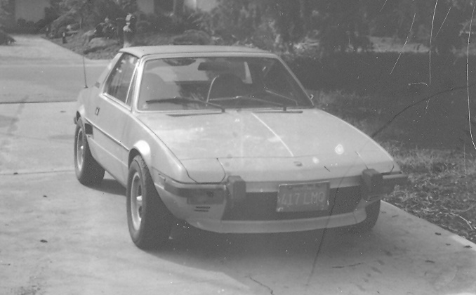 1974 Fiat X19 in Los Altos.jpg