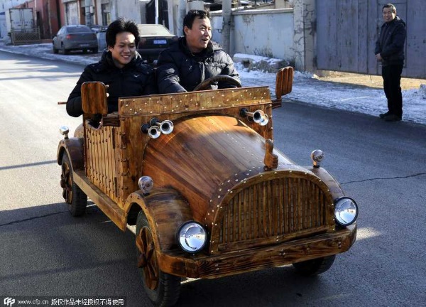 China-wooden-electric-car-cd4.jpg