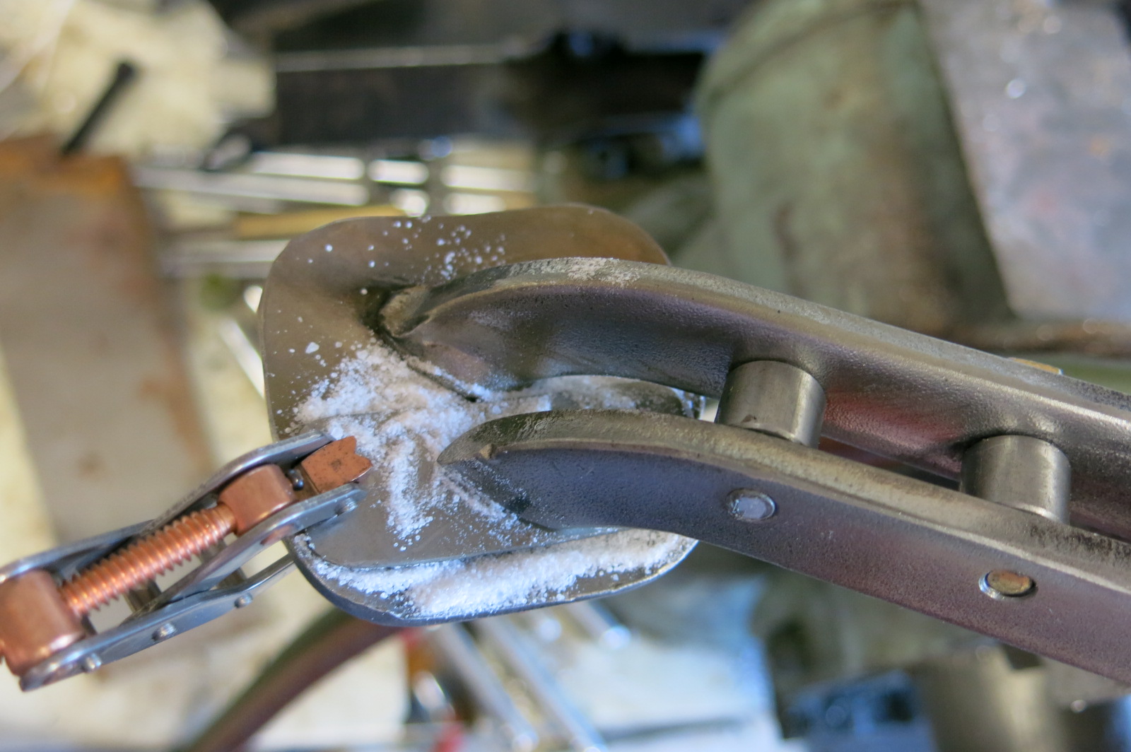 Dobuble brake pedal flux to braze.JPG