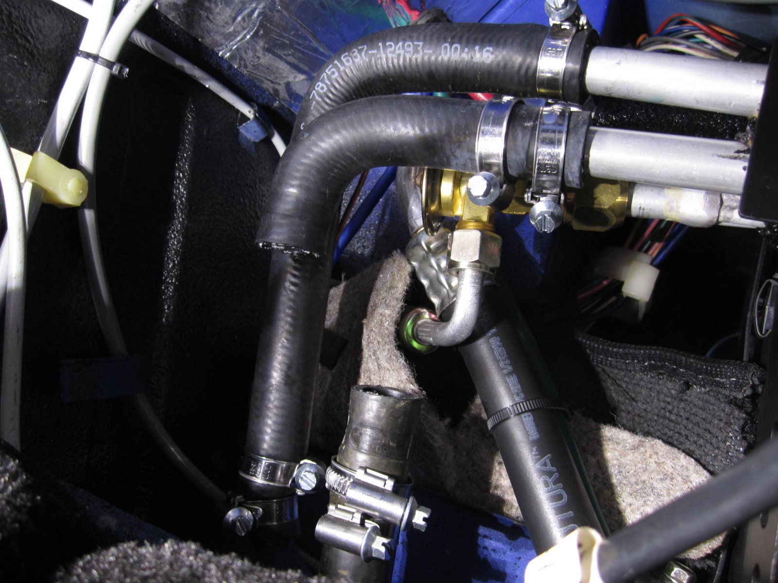 Heater valve revision 02.JPG