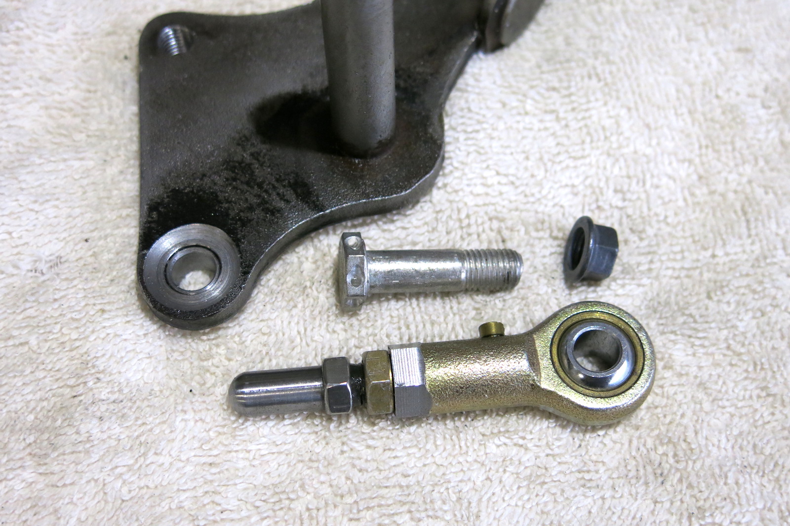 Lancia# 209, pedal push rod_parts.JPG
