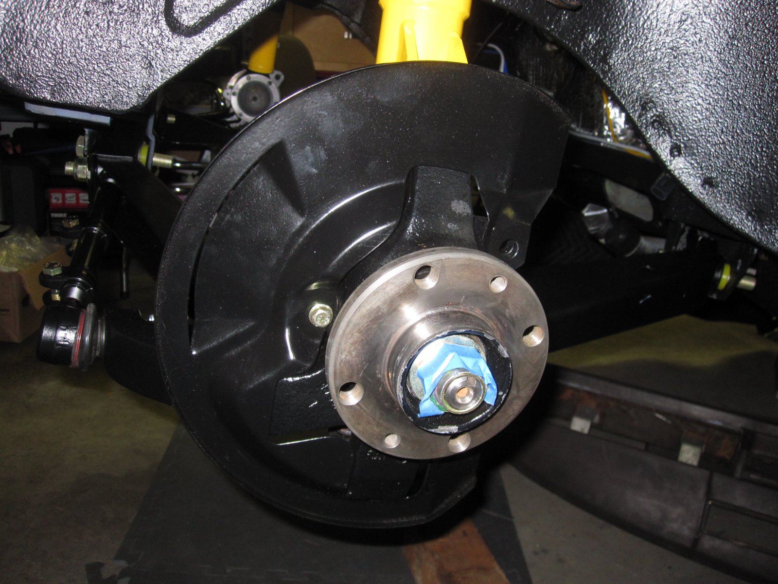 Rear suspension and brakes 02.JPG