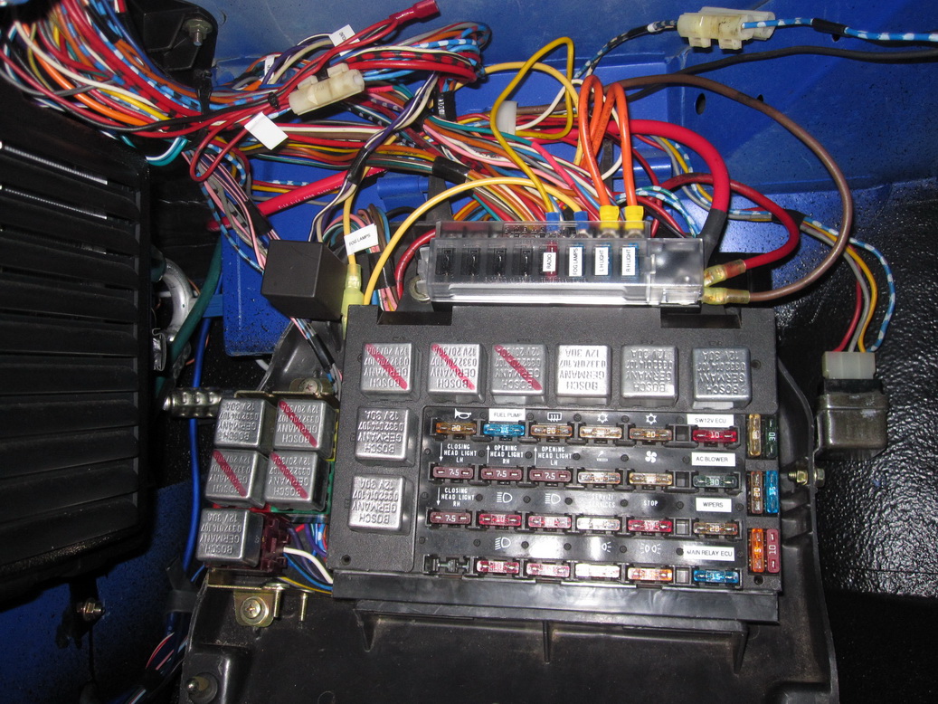 Wiring harness complete 05_resize.JPG